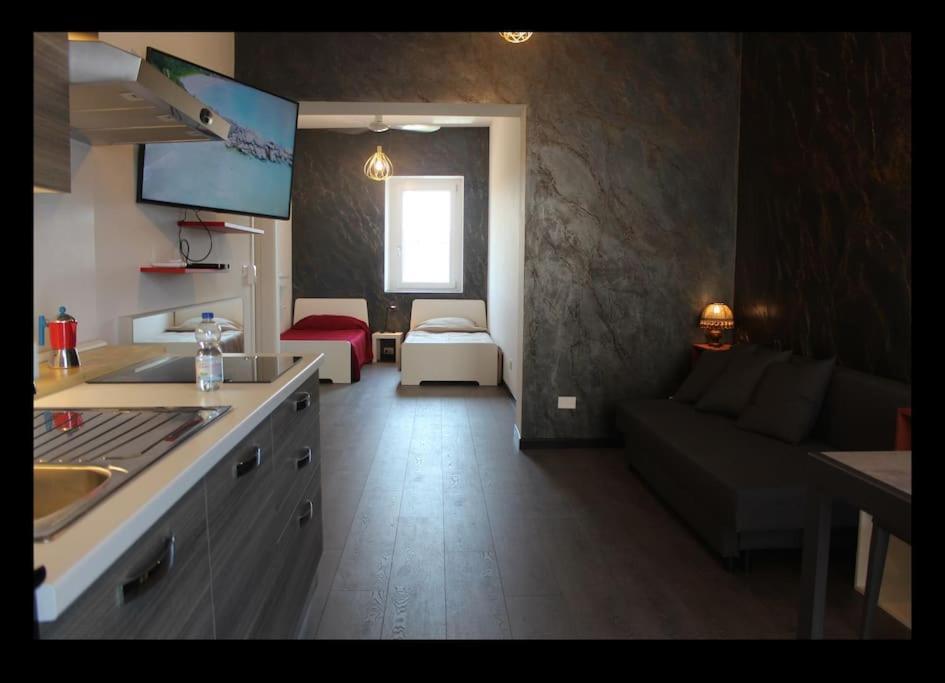 Monolocale Trainspotting Apartment Verona Exterior photo